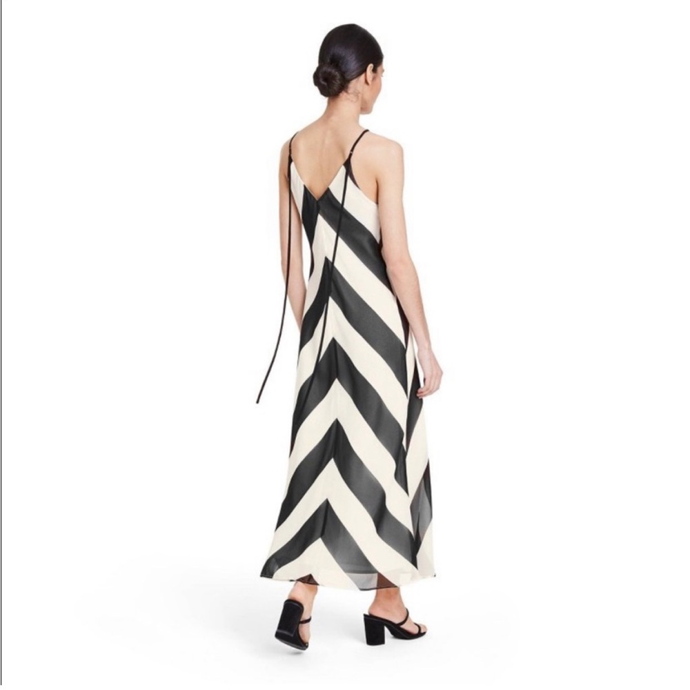 New CHRISTOPHER JOHN ROGERS X TARGET Chevron Dress Sleeveless Black White
